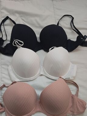 Nautica Ribbed T-Shirt Bras - Blue, White & Blush